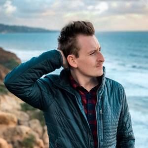 Meet your Posher, Brady